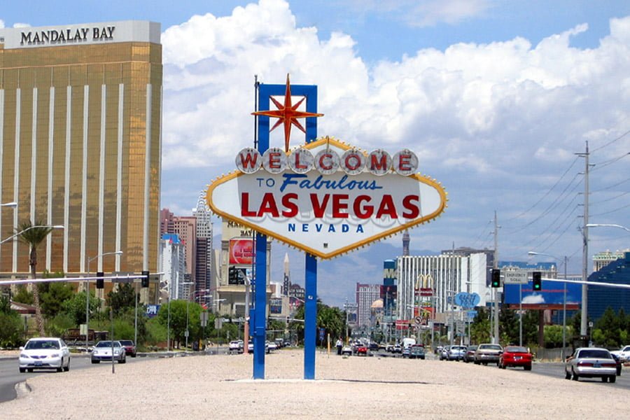 Las-Vegas-Sign