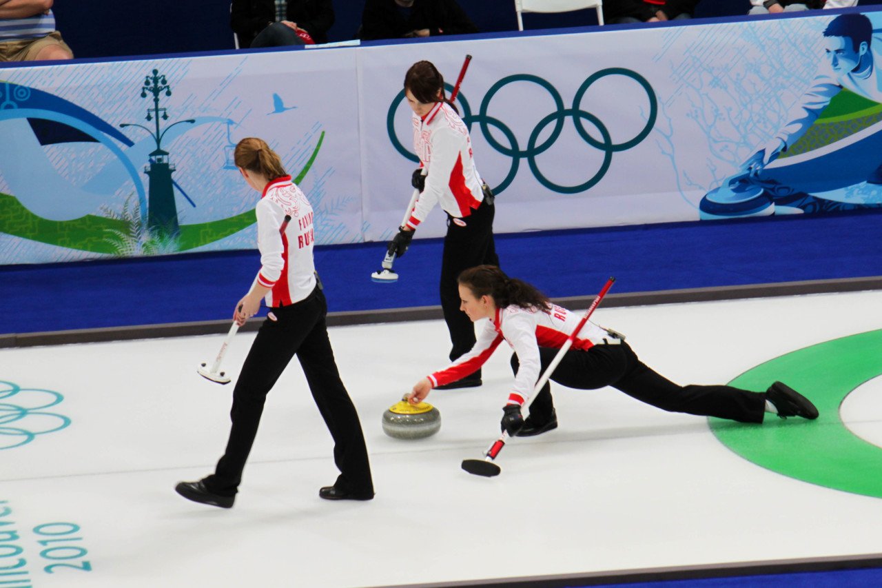 Women's_Curling_Team_Russia