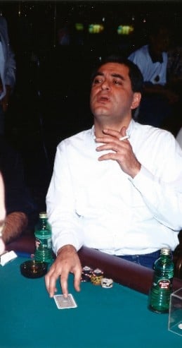 mansour-matloubi-1997-wsop-photo-property-of-nolan-dalla (337x640)